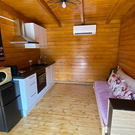 Les Jardins Du Soleil Apartment Авиньон Екстериор снимка