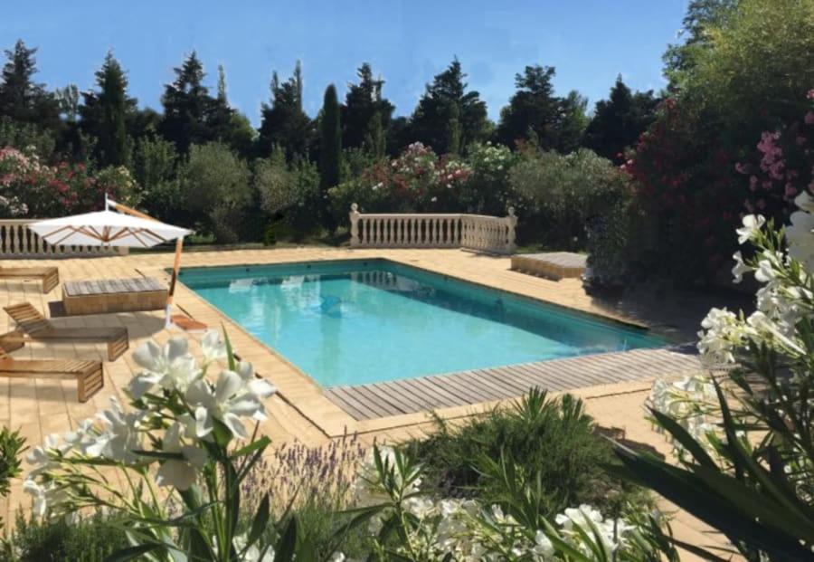 Les Jardins Du Soleil Apartment Авиньон Екстериор снимка